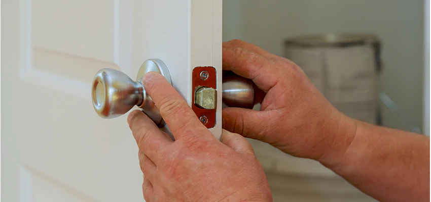 AAA Locksmiths For lock Replacement in La Mesa, California