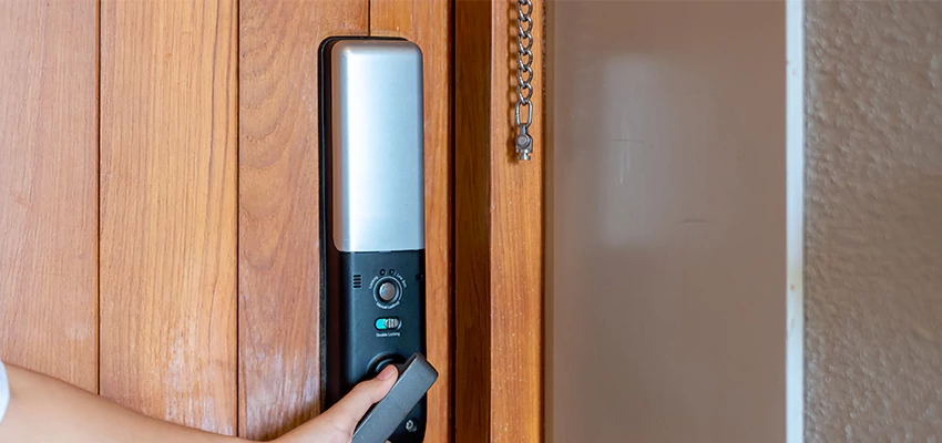 Home Security Electronic Locks Upgrades in La Mesa, CA